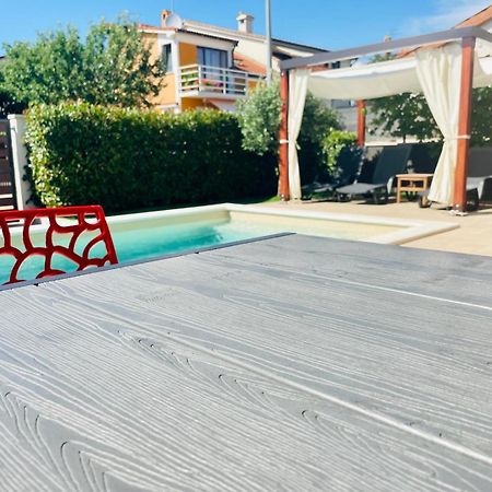 Boutique Apartment With Private Pool For Your Exclusive Use Novigrad  Exterior photo